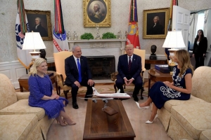 Trump asegura que "5 países más" establecerán pronto relaciones con Israel 15 Septiembre, 2020